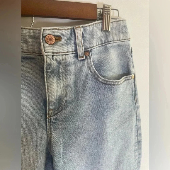 Talbots Everyday Relaxed Jean Size 2P Petite EUC 0135 - Picture 3 of 10